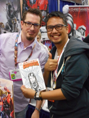 with comic artist Mark Brooks. (c) WAG